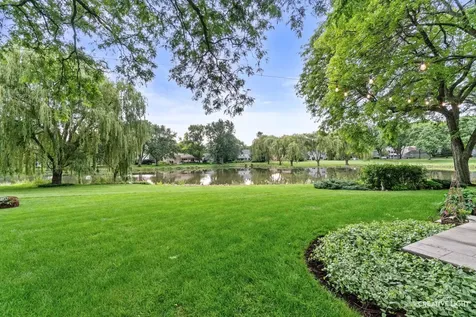 1493 Sandy Hook Street Wheaton IL 60189