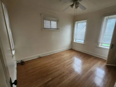 9202 South Loomis Street Chicago IL 60620