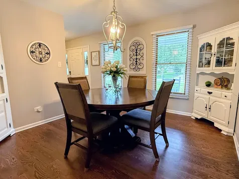 1102 Ravinia Court Shorewood IL 60404