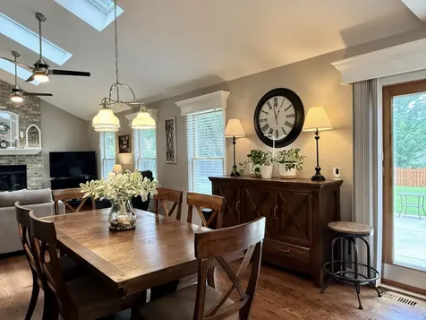 1102 Ravinia Court Shorewood IL 60404