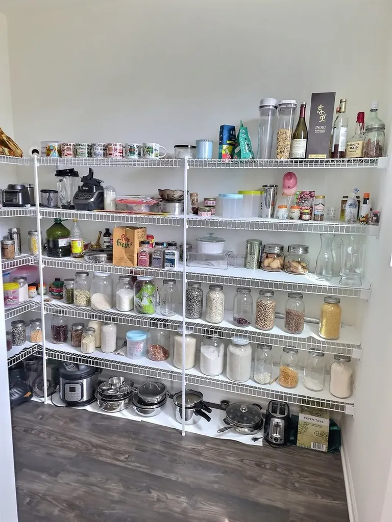2722 Lily Lane Rolling Meadows IL 60008