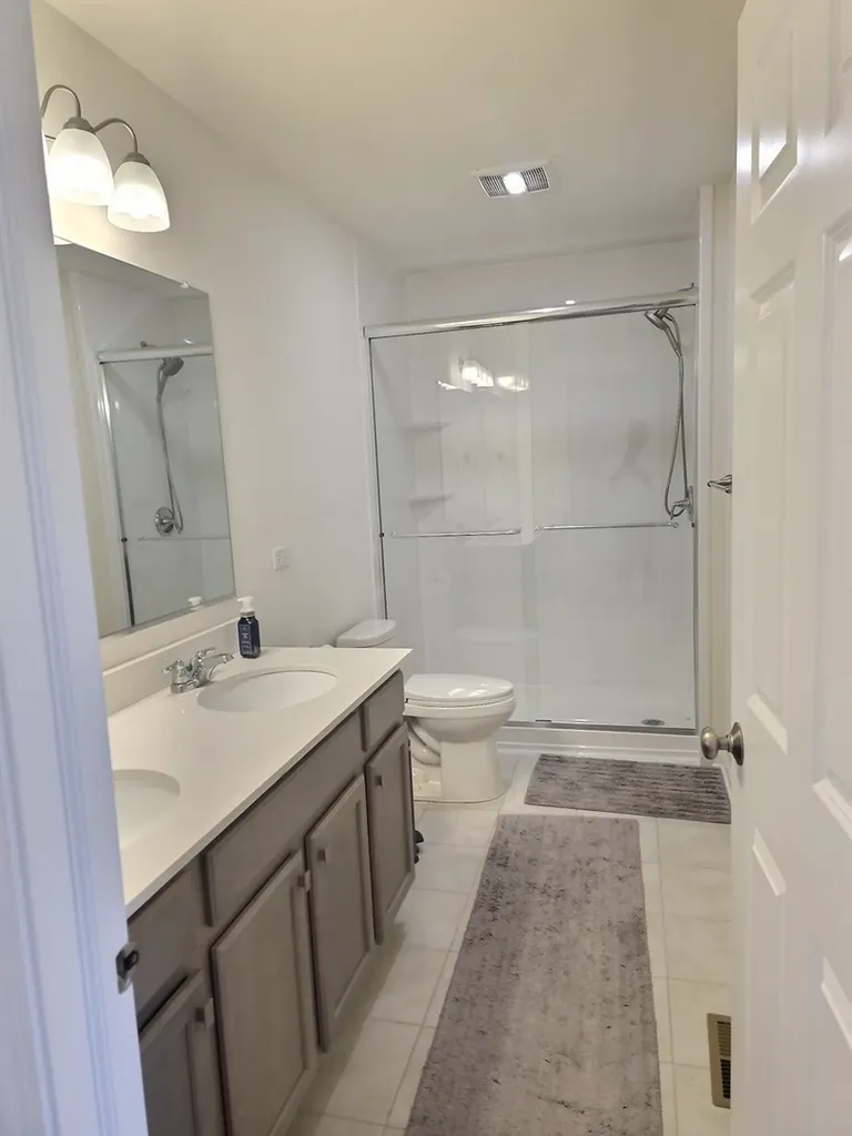2722 Lily Lane Rolling Meadows IL 60008