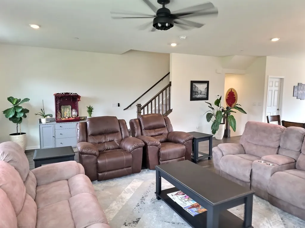 2722 Lily Lane Rolling Meadows IL 60008