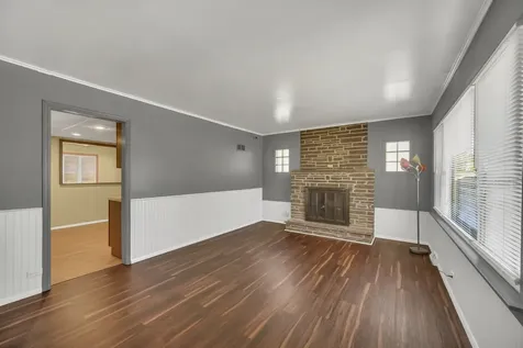 18843 West Deerpath Road Grayslake IL 60030