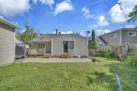 18843 West Deerpath Road Grayslake IL 60030