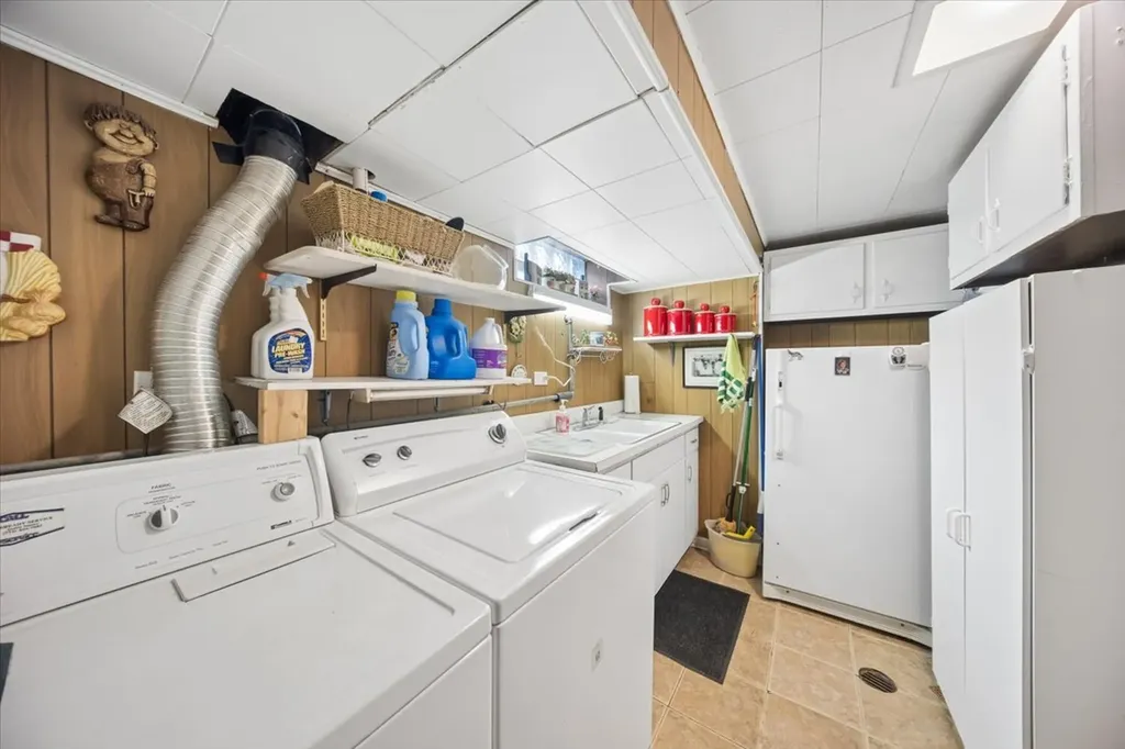 8231 West Berwyn Avenue Chicago IL 60656