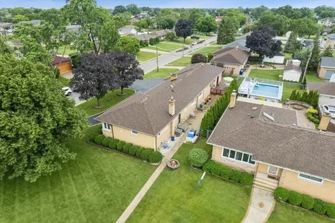8231 West Berwyn Avenue Chicago IL 60656