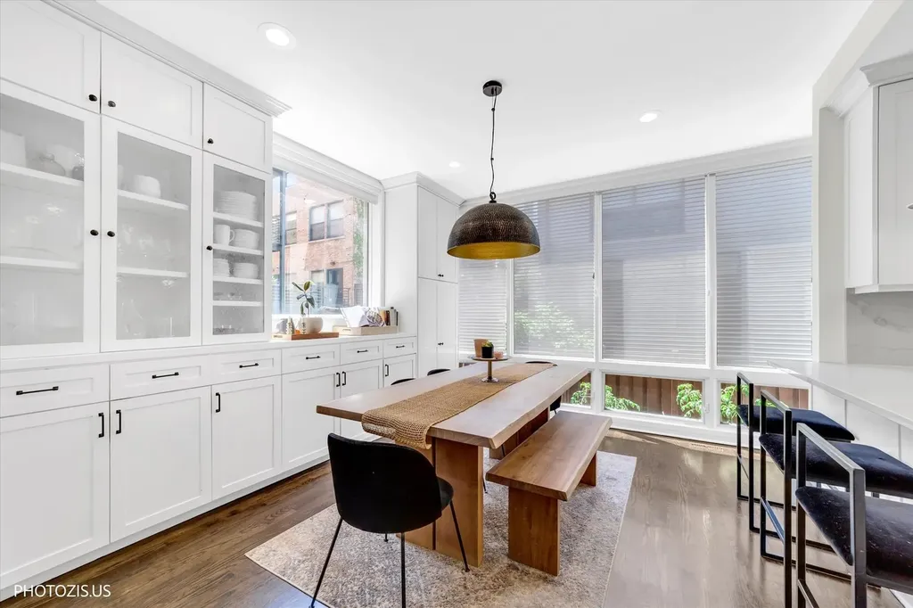 1757 North Paulina Street Chicago IL 60622