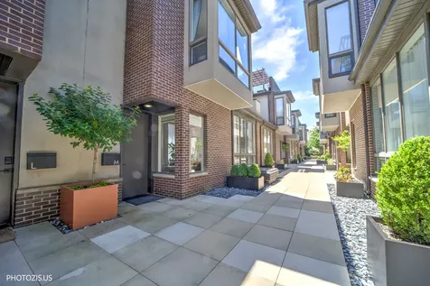1757 North Paulina Street Chicago IL 60622