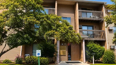 633 Virginia Road Crystal Lake IL 60014
