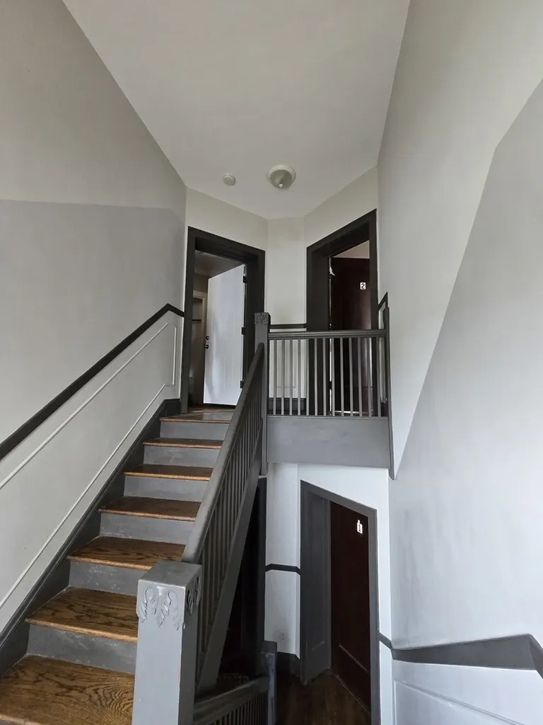 9130 South Throop Street Chicago IL 60620