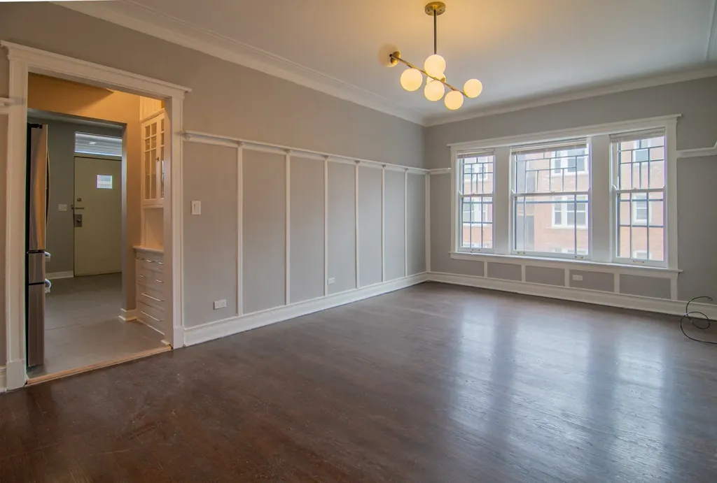 844 West Lakeside Place Chicago IL 60640
