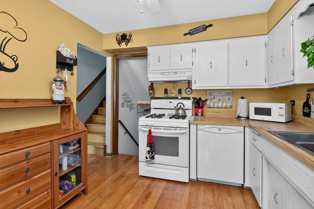 1S134 Michigan Avenue Lombard IL 60148