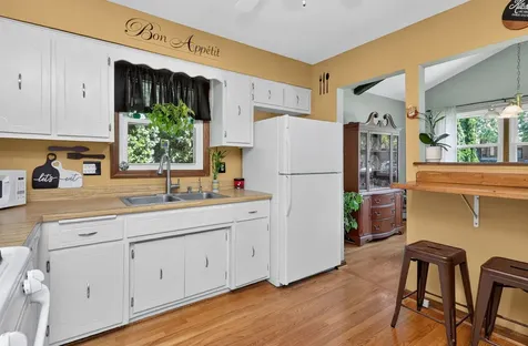 1S134 Michigan Avenue Lombard IL 60148