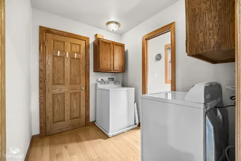 226 Meadow Wood Drive Joliet IL 60431
