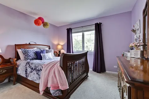 10 Eagle Ridge Drive Hawthorn Woods IL 60047
