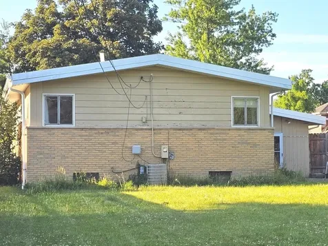 4527 Lilac Avenue Glenview IL 60025