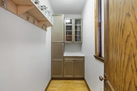 1648 North Saint Louis Avenue N Chicago IL 60647