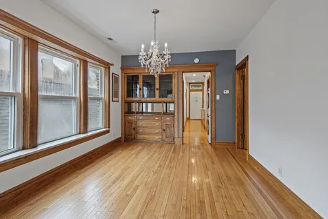 1648 North Saint Louis Avenue N Chicago IL 60647