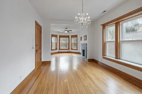 1648 North Saint Louis Avenue N Chicago IL 60647