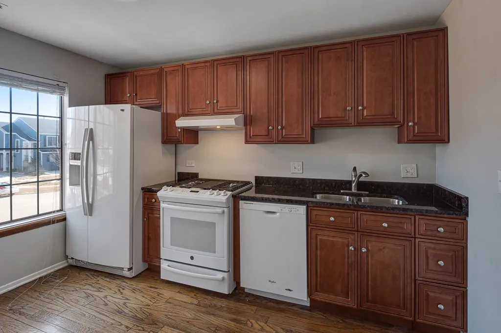972 Mallard Circle Schaumburg IL 60193