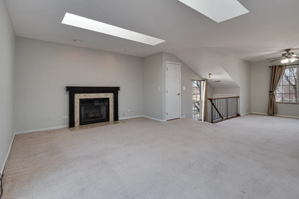 972 Mallard Circle Schaumburg IL 60193