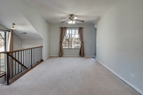 972 Mallard Circle Schaumburg IL 60193