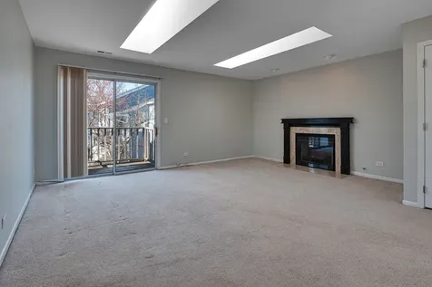 972 Mallard Circle Schaumburg IL 60193