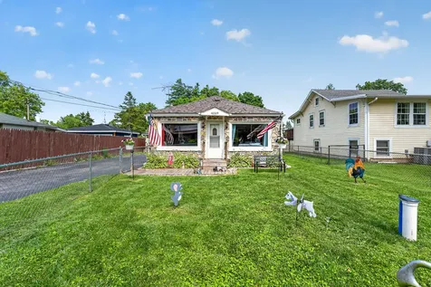 42329 North Elm Street Antioch IL 60002