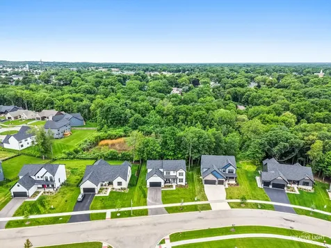 505 Timber Oak Lane Yorkville IL 60560