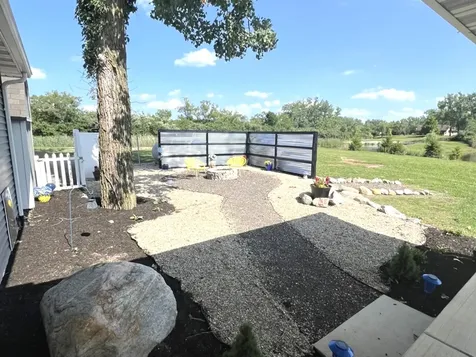 2 Wayman Canyon Road Oakwood IL 61858
