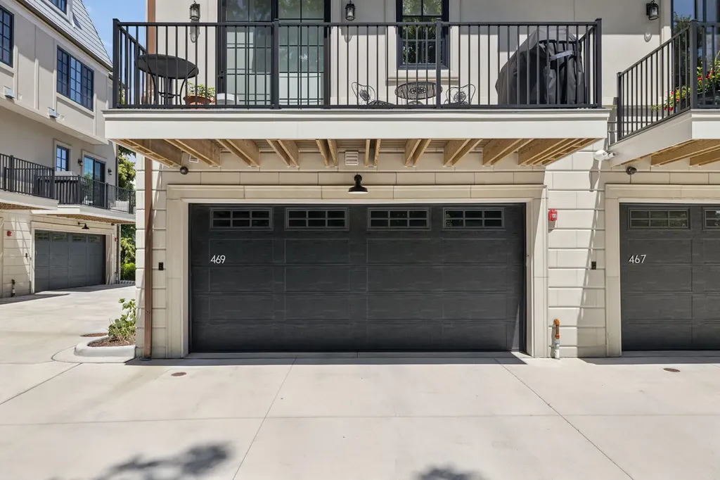 469 Aurora Avenue Naperville IL 60540