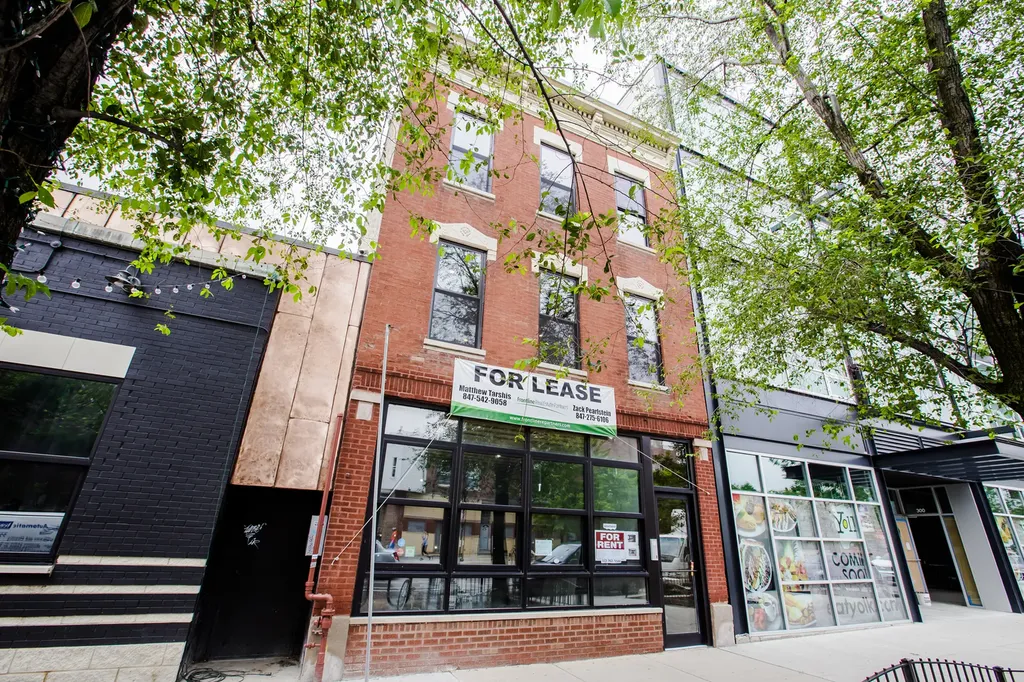 1809 West Division Street Chicago IL 60622