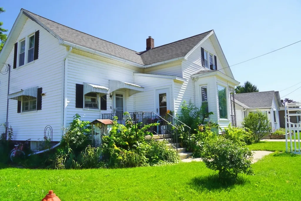 1434 Kansas Street Ottawa IL 61350