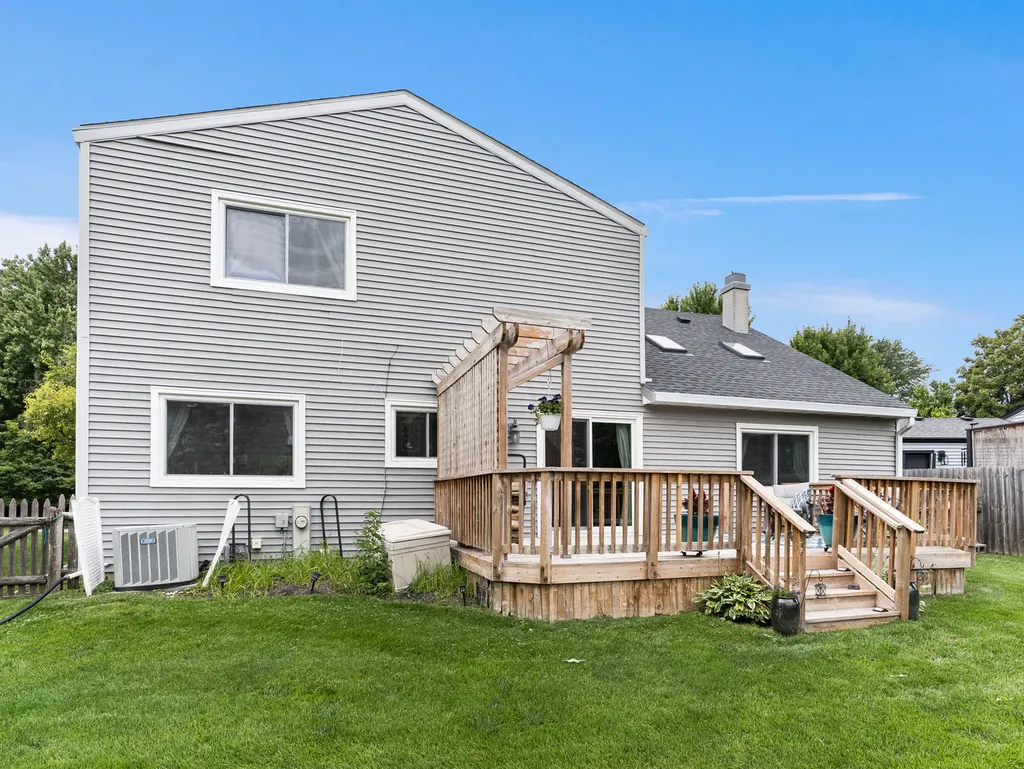 2608 Gateshead Drive Naperville IL 60564