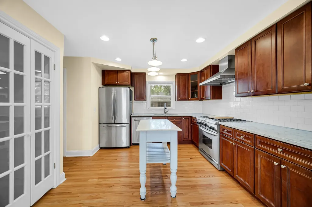 1800 West Sibley Street Park Ridge IL 60068
