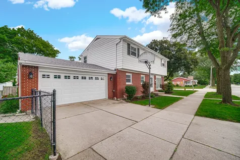 1800 West Sibley Street Park Ridge IL 60068