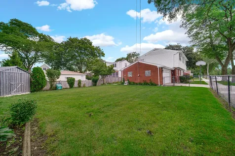 1800 West Sibley Street Park Ridge IL 60068