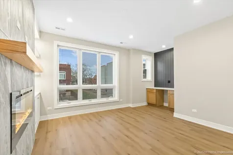 4934 South Champlain Avenue Chicago IL 60615