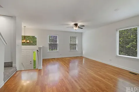 847 Essex Circle Grayslake IL 60030