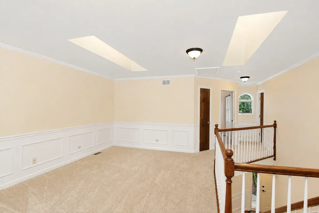 2S729 Parkview Drive Glen Ellyn IL 60137