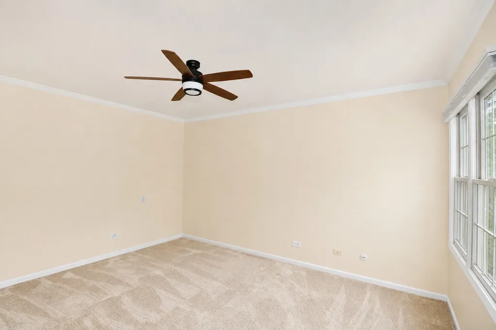 2S729 Parkview Drive Glen Ellyn IL 60137