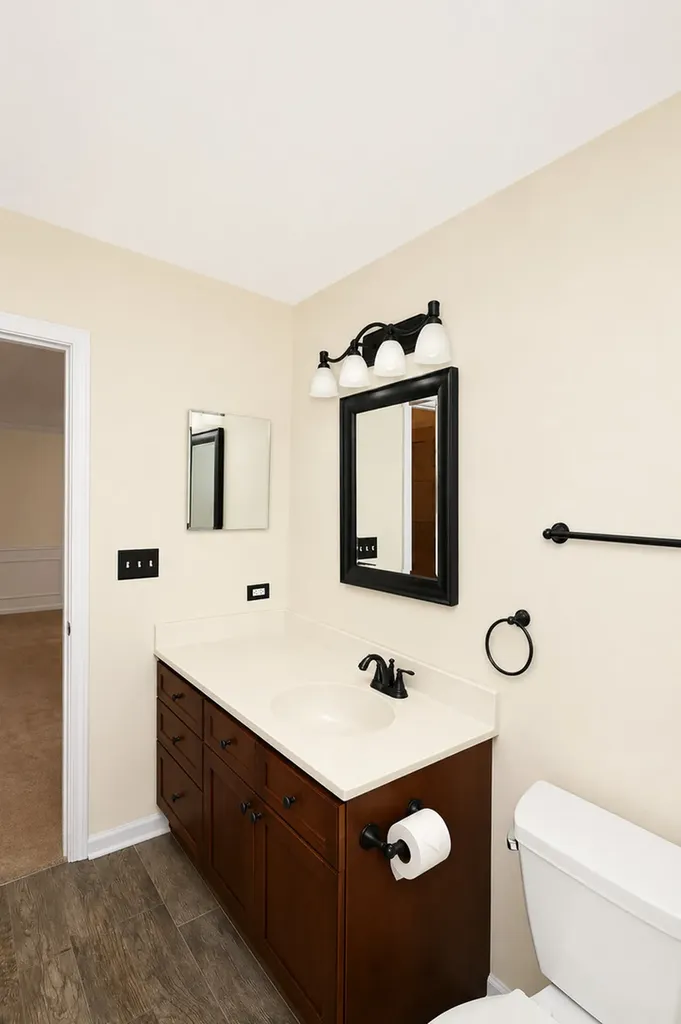 2S729 Parkview Drive Glen Ellyn IL 60137