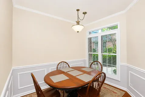 2S729 Parkview Drive Glen Ellyn IL 60137
