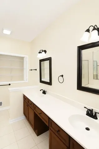 2S729 Parkview Drive Glen Ellyn IL 60137