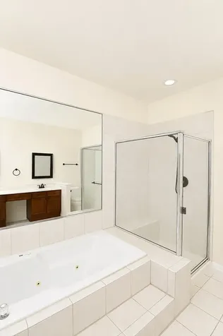 2S729 Parkview Drive Glen Ellyn IL 60137