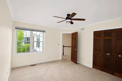 2S729 Parkview Drive Glen Ellyn IL 60137