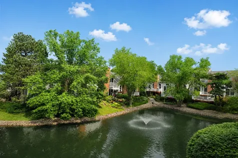 2S729 Parkview Drive Glen Ellyn IL 60137