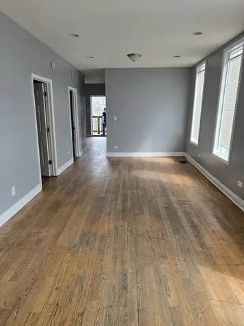 5621 South Green Street Chicago IL 60621