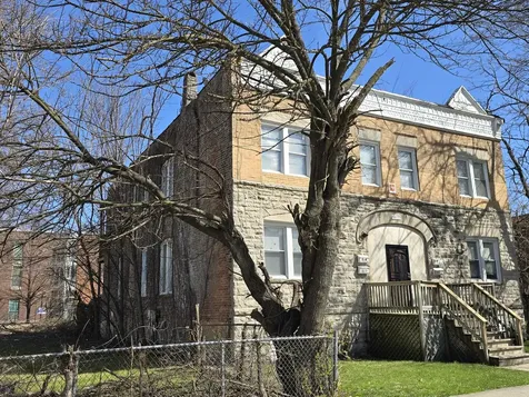 5621 South Green Street Chicago IL 60621